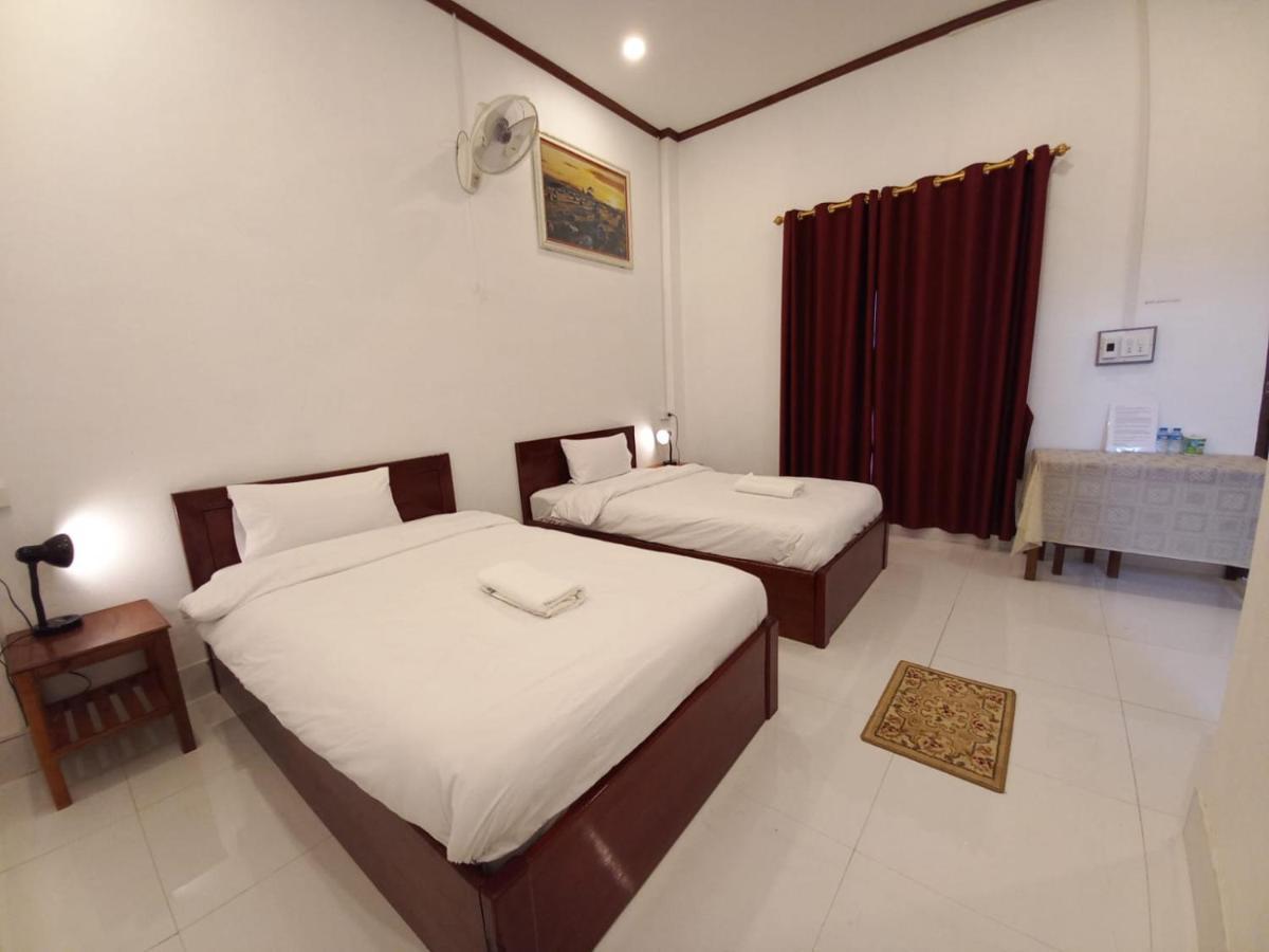 Sipanya Guesthouse Muang Phonsavan Exterior photo